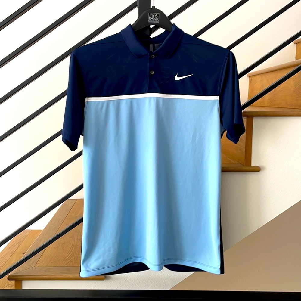 New without tags Nike Drifit Mens Polo Golf Shirt